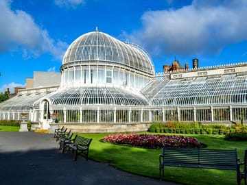 Belfast City Highlights Tour: 5-Hour Guided Experience