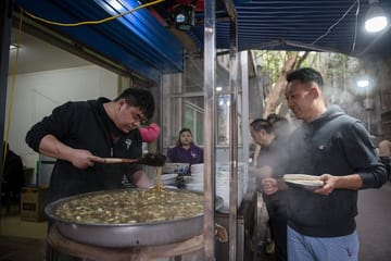 Xi'an Evening Food Tour with TukTuk Transportation
