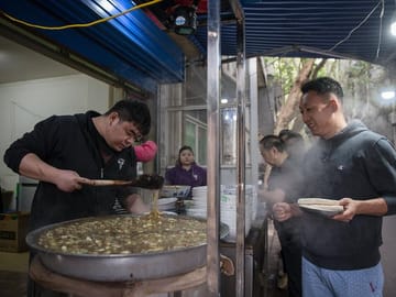 Xi’an Evening Food Tour by TukTuk