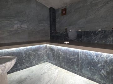 Traditional Moroccan Hammam and Massage in Marrakesh