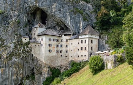 Private Tour of Postojna Cave and Predjama Castle from Ljubljana