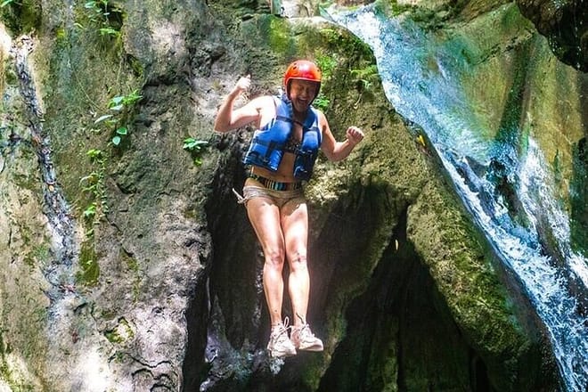 3x1: Monkeyland Waterfalls and Buggy Tour Puerto Plata 7