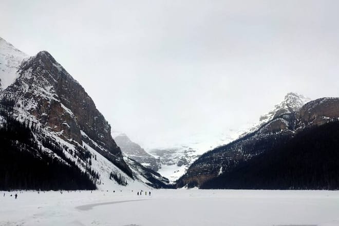 Lake Louise Johnston Canyon Icewalk Banff Town tour from Banff photo 5