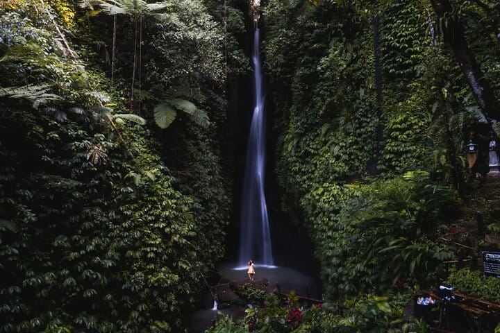 Leke Leke Waterfall