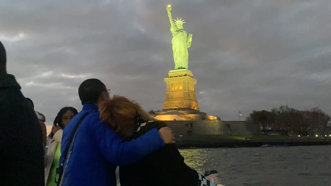 New York: Statue of Liberty and Ellis Island Sunset Cruise 4