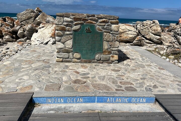 Cape Agulhas, Full-Day Private Tour & Wine Tasting from Cape Town