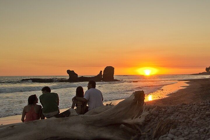 Private Arrival Transfer – El Salvador International Airport to Decameron Hotel