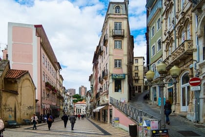 Coimbra Downtown: Private walking tour with tickets