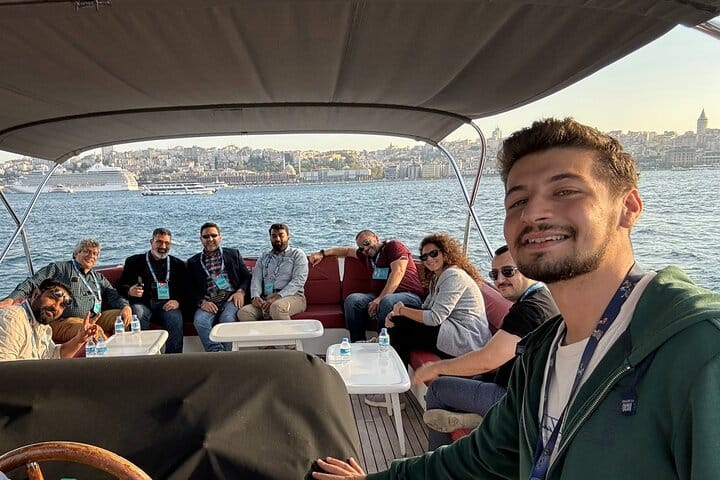 Istanbul: Dolmabahçe Palace, Pashas, and the Bosphorus Breeze