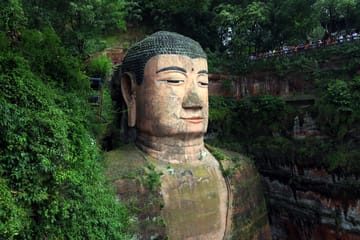 Leshan Giant Buddha and Tea Terrace Day Tour in Sichuan