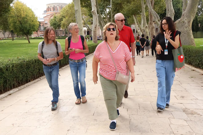 Topkapi Palace & Harem Tour (Small Group & Fast Track Entry) 3