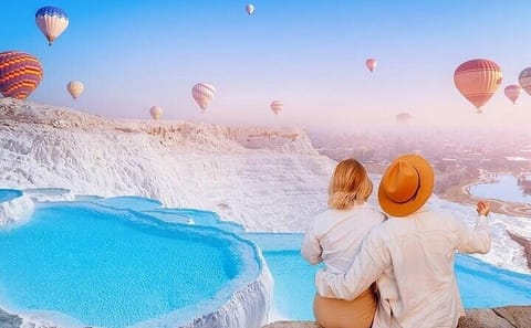 Pamukkale and Hierapolis Day Trip with Hot Air Balloon Ride