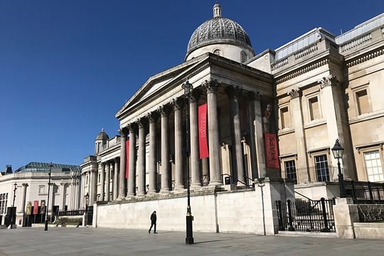 7 Day Private Tour of London with Host Family Accommodation