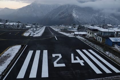 Everest Base Camp Trek: A Lifetime Adventure in Himalayas