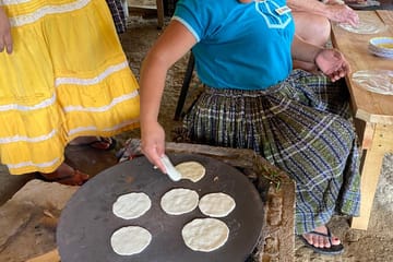 Maya Cultural Experience: Cooking and Art in Toledo, Belize
