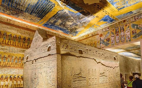 Private Guided Day Tour of Luxor from Marsa Alam