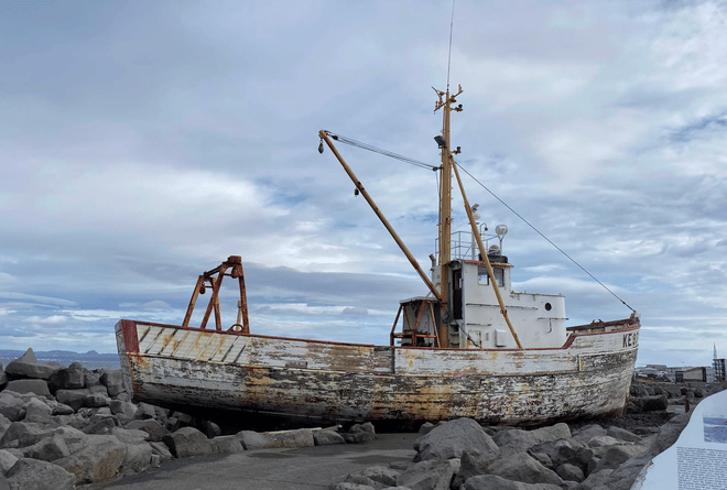 Private Airport Transfer: KEF → Reykjavik Cruise Port 