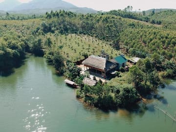 Northeast Vietnam Motorbike Adventure: Vu Linh to Ba Be 4 Days