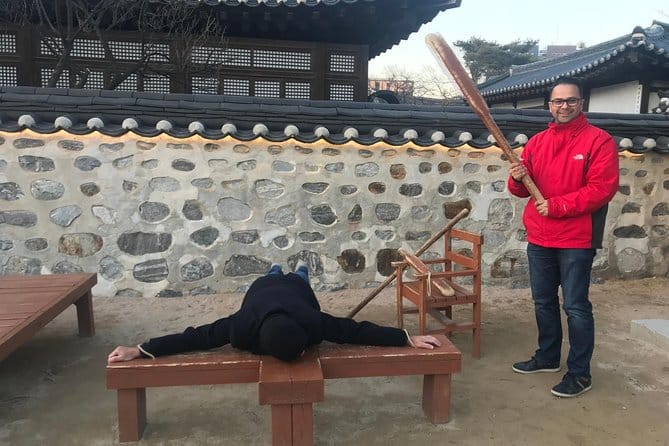 Half-Day Seoul Afternoon Food Tour & 3 Landmarks 9