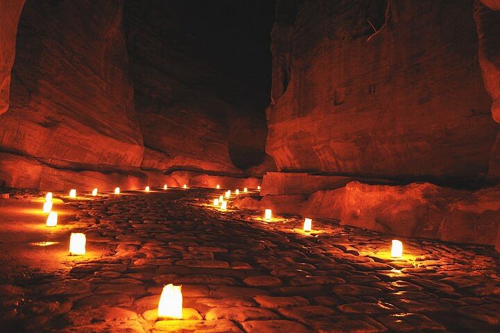 Private Overnight Temptation Tour to Petra: Explore UNESCO Heritage Gems