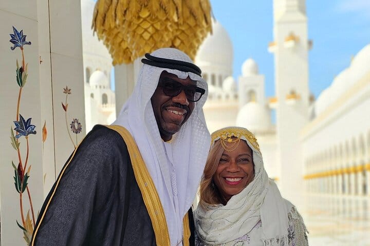 Private Abu Dhabi Premium Full-Day Sightseeing Tour from Dubai 2