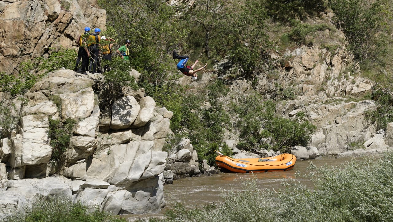 Adventure for the Rafting Enthusiasts on the Struma River 4