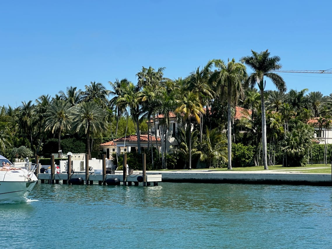 Miami Boat Tour - Biscayne Bay Millionaire & Celebrity Homes 75-Minutes 7