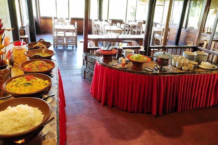Enjoy a delicious buffet lunch after rafting