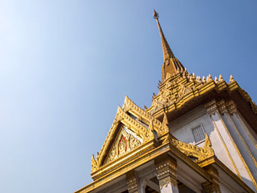 Bangkok and Phuket Beach Small Group Cultural Tour