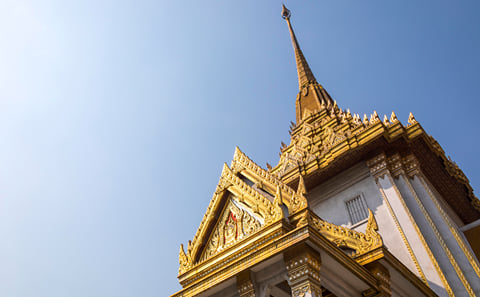 Bangkok and Phuket Beach Small Group Cultural Tour