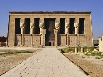 Delight in a 3-Hour Luxor Horse Carriage Tour