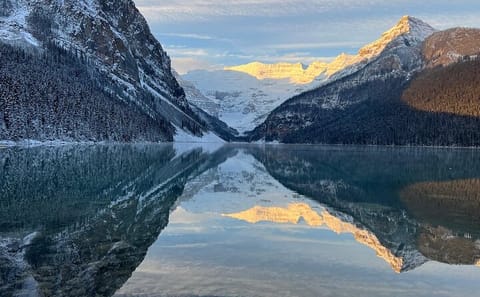 5-Day Rocky Mountain Adventure Tour in Banff and Moraine Lake
