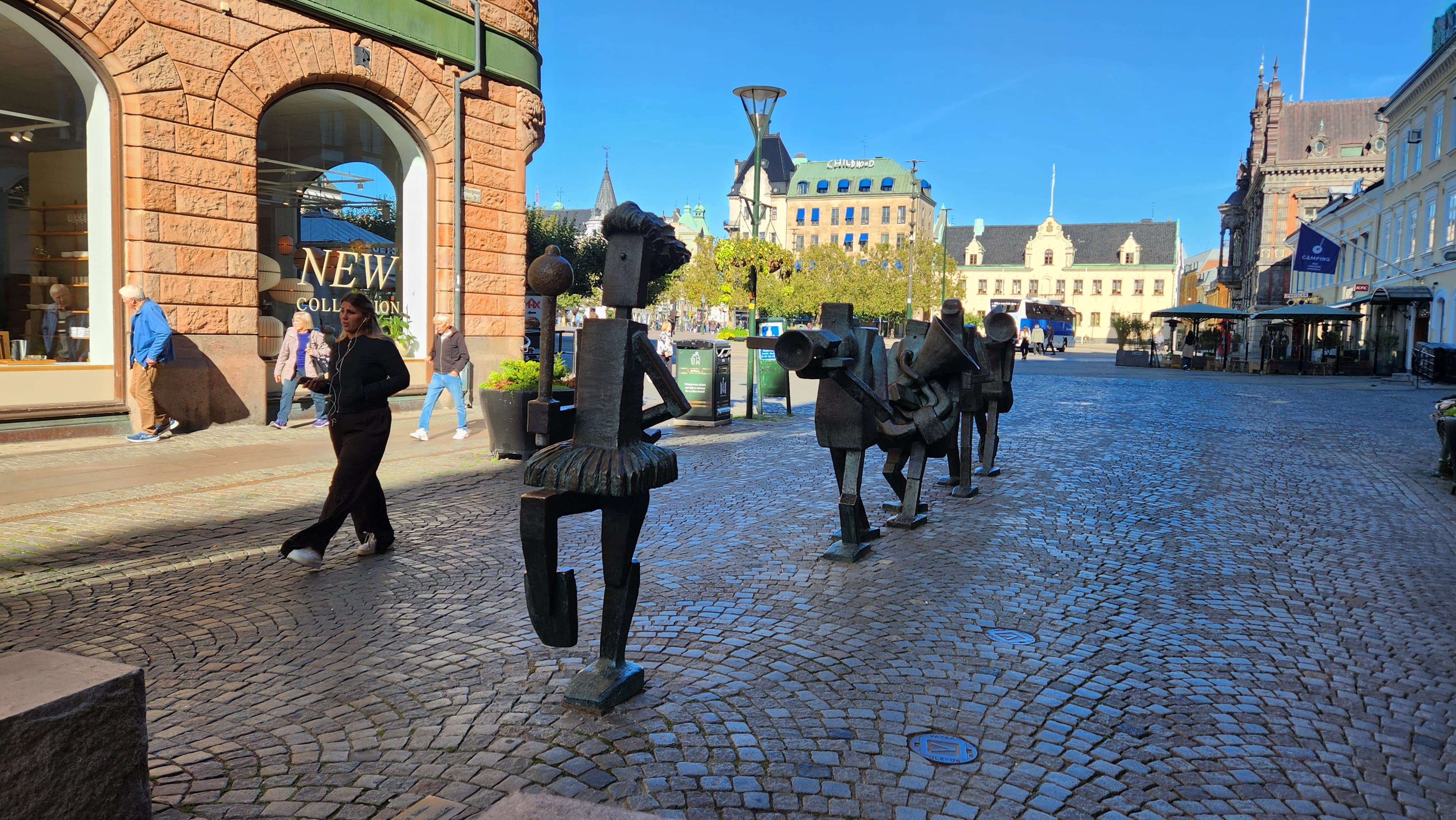 See a lot of the history and culture of Malmø with a guided walking tour
