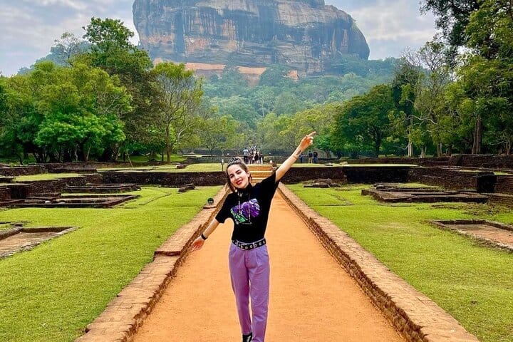 Sigiriya Rock and Dambulla Cave Temple Day Tour