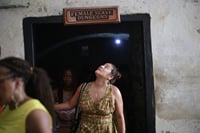 Cape Coast and Elmina Slave Castles Shore Excursion 4