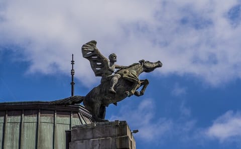 Vigo Heritage Tour: Maritime History and Local Cuisine