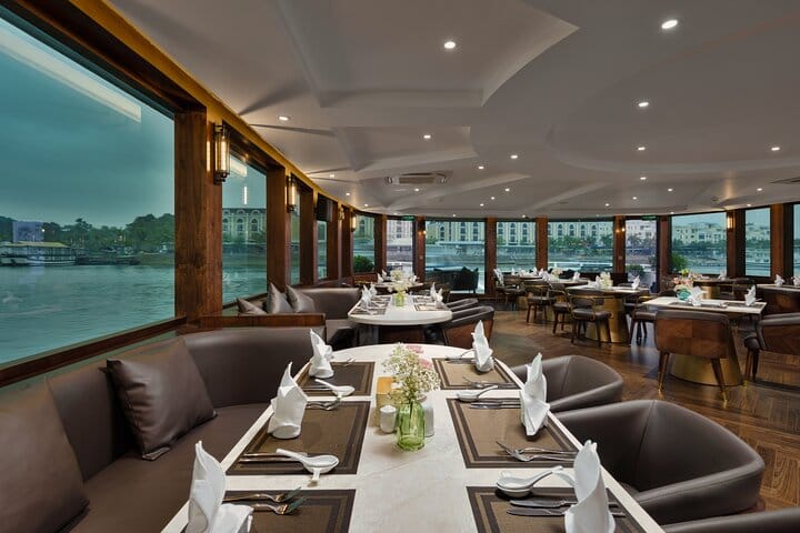 Luxury Catamaran Day Cruise to Lan Ha From Hanoi By Expressway