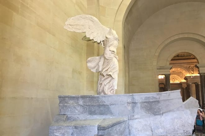 Louvre Museum Private Skip-the-Line Visit with an Expert Art Historian Guide 6