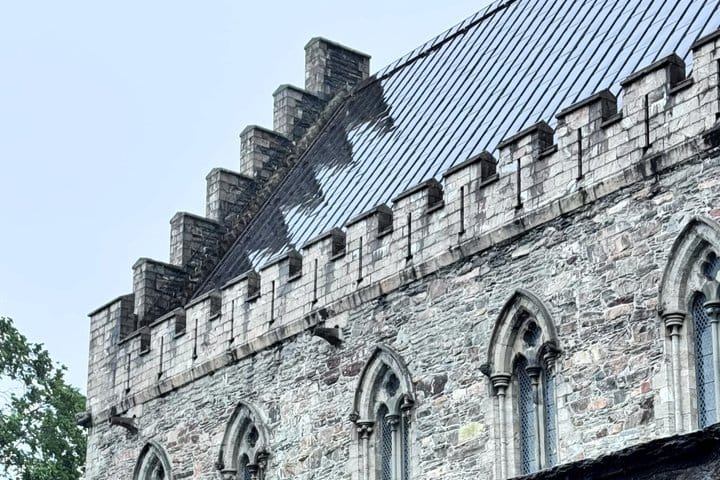 Stone walls and Gothic windows of Håkonshallen