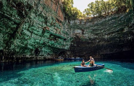 Private Half Day Tour of Kefalonia Caves and Wine Tasting