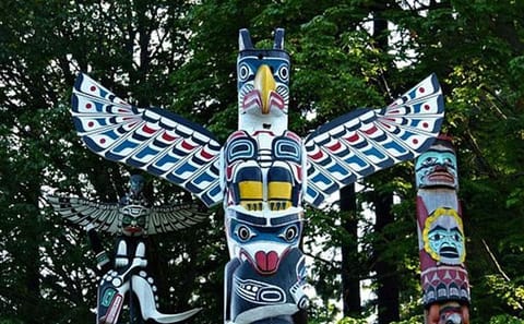 Private 5-Hour Vancouver Sightseeing and Horse Carriage Tour