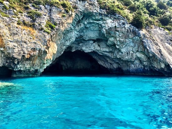 Paxos, Antipaxos & Sea Caves Boat Tour from Corfu photo 3