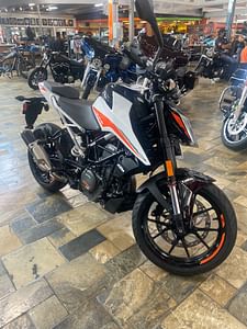 2022 KTM 390 DUKE