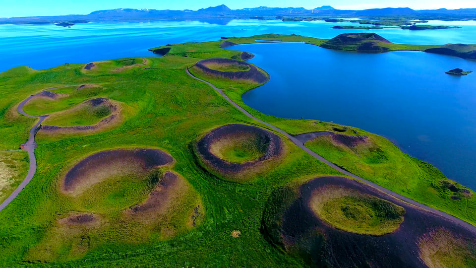 Hverir at Námaskarð: the steam vents