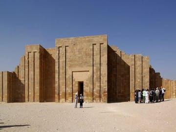 Cairo Private Tour Pyramids of Giza Memphis Saqqara with Lunch