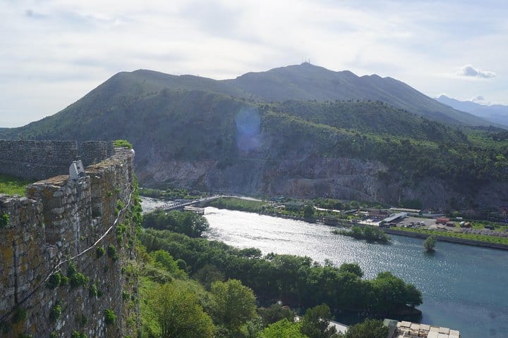 Shkodra Castle and Boat Trip at the Lake - Daily Tour from Tirana 5