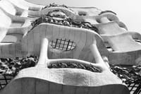 Gaudi's Casa Batlló and La Pedrera with Chocolate Tasting  9