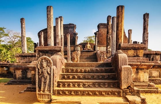 Polonnaruwa Ancient City All Inclusive Day Tour From Kandy