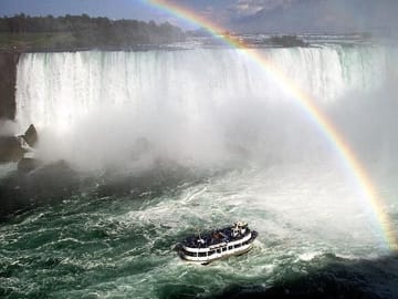 2-Day Niagara Falls Experience from