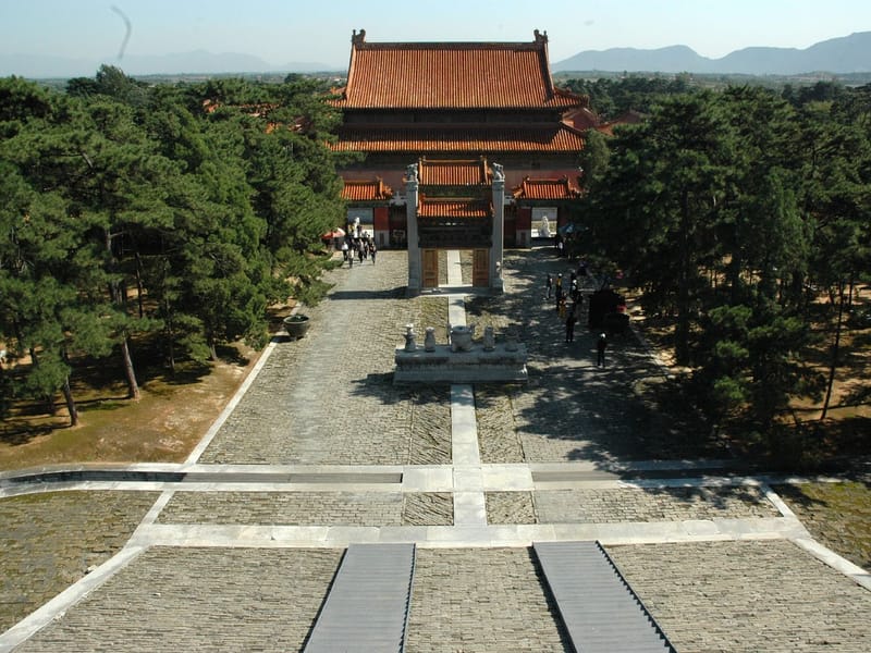 Beijing to Eastern Qing Tombs Private Day Trip